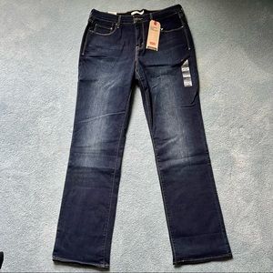 NWT Women’s Levi’s 505 Straight Leg Jeans- Size 12